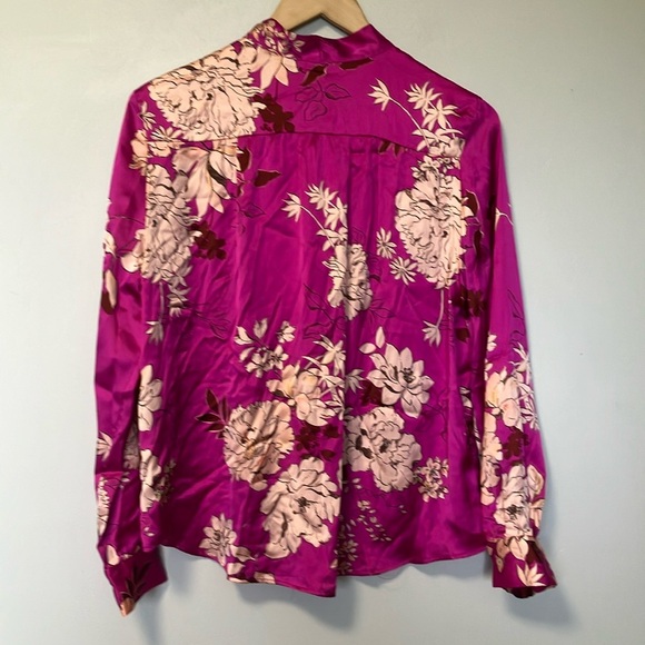 NWT Zara Fuchsia Floral Blouse with bow - Picture 6 of 6